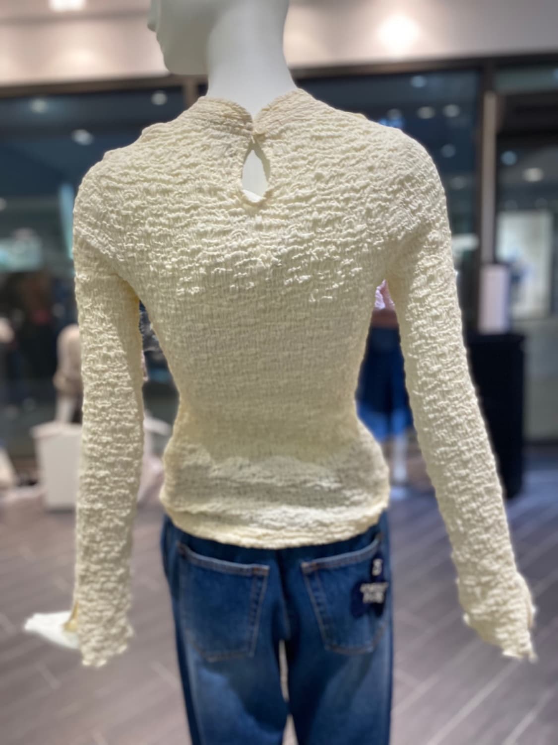 (새상품) O'2nd 넥트임 크링클 티셔츠 상품이미지3