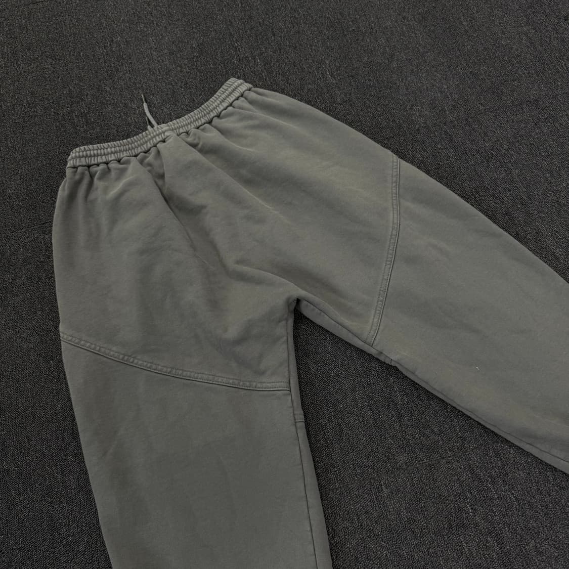 Juunj 준지 그레이 조거 팬츠  상품이미지6