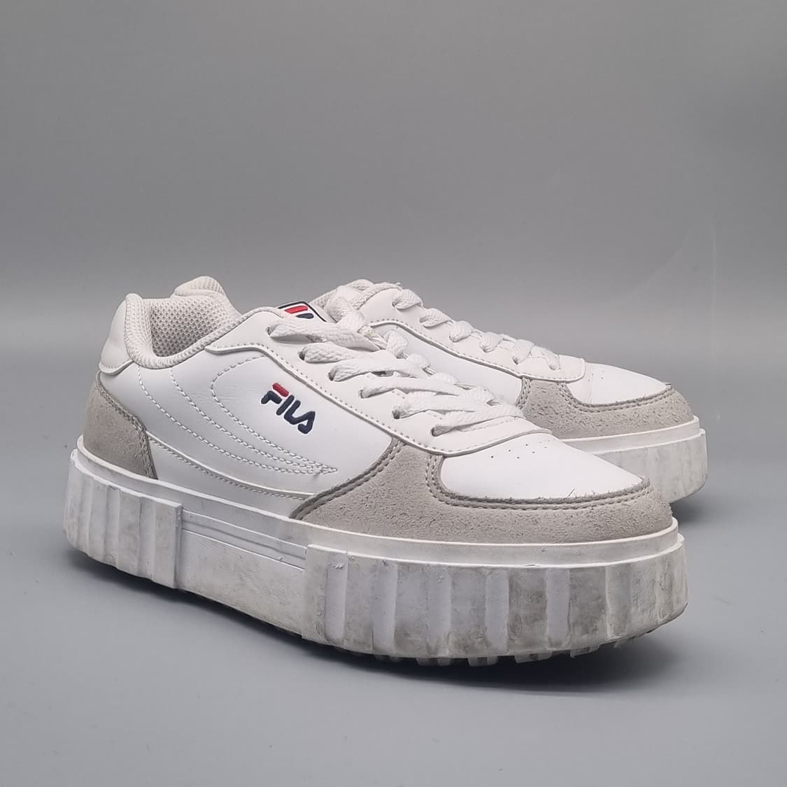 휠라 드롭샷 여성스니커즈240  상품이미지1