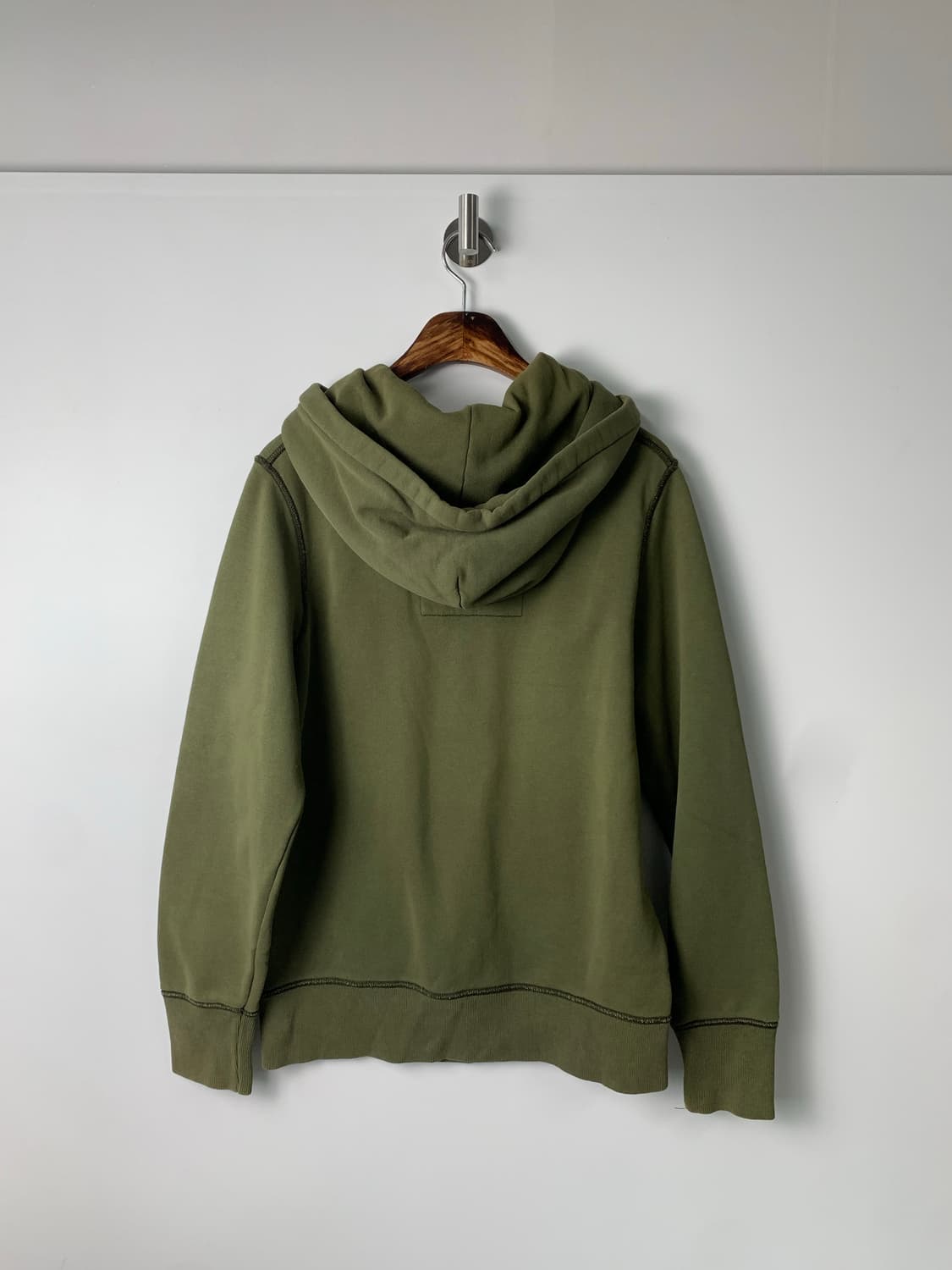 홀리스터 y2k 와투케 카키 후드티 상품이미지3