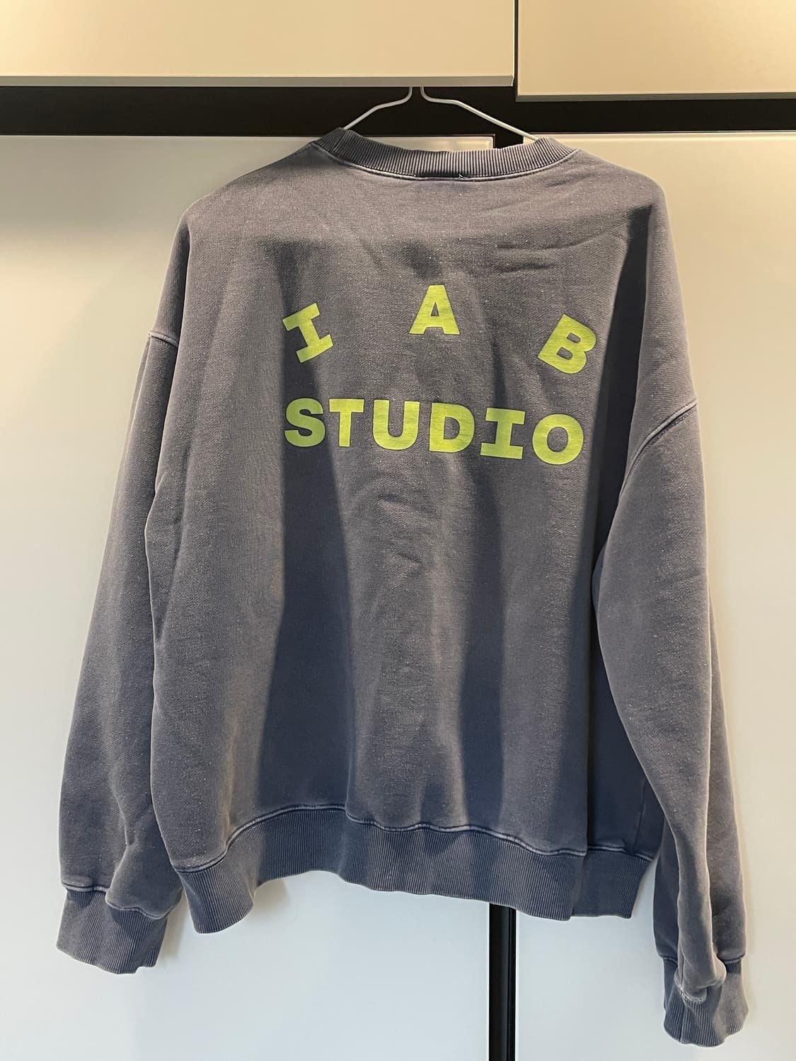 IAB Studio 피그먼트 스웨트셔츠 (M Size / 네이비) 상품이미지4