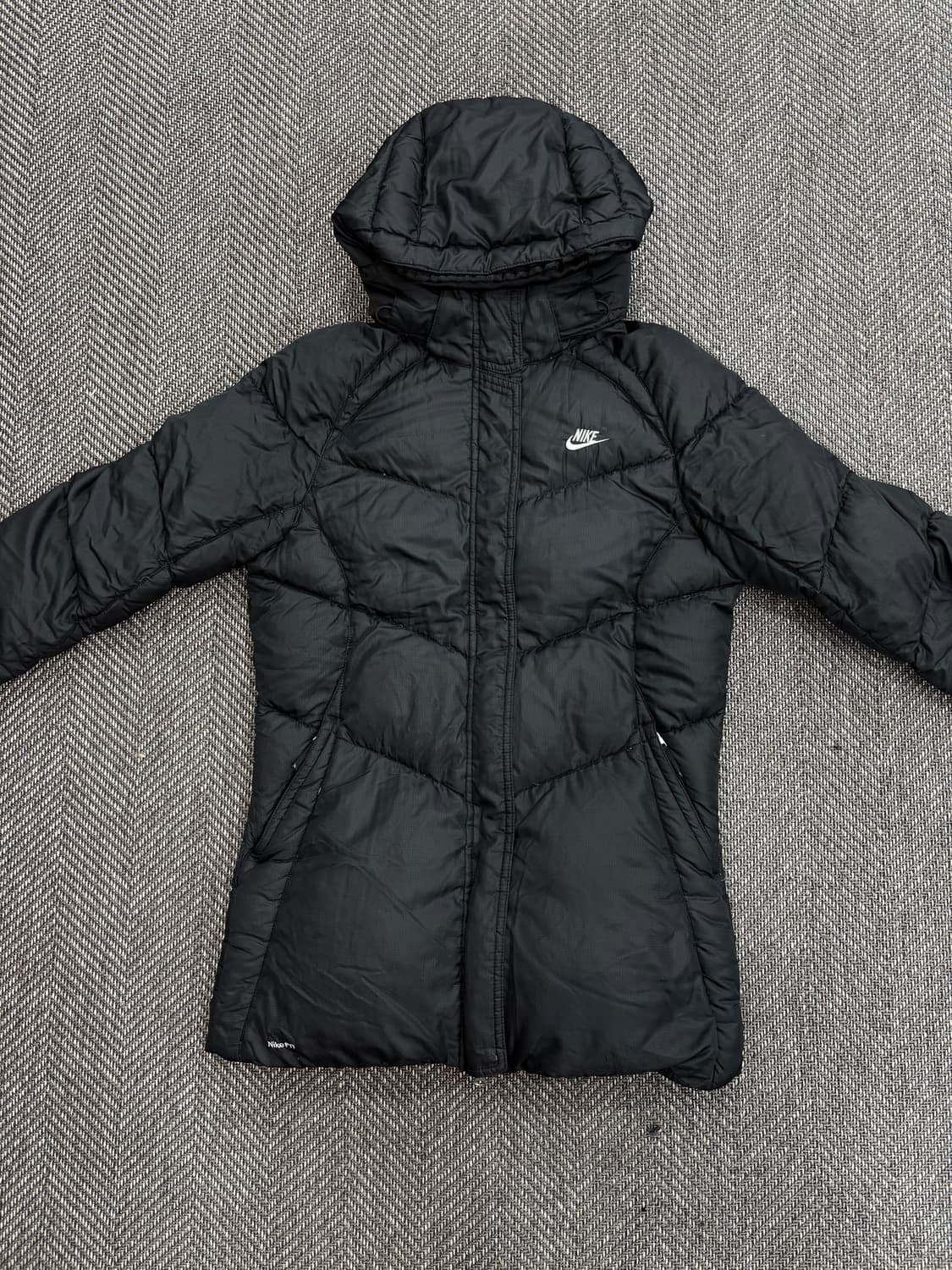 나이키 패딩 블랙 상품이미지2