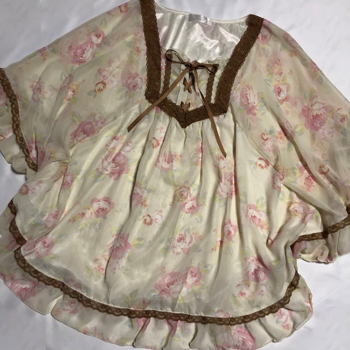 deary 꽃무늬 케이프 블라우스 상품이미지2