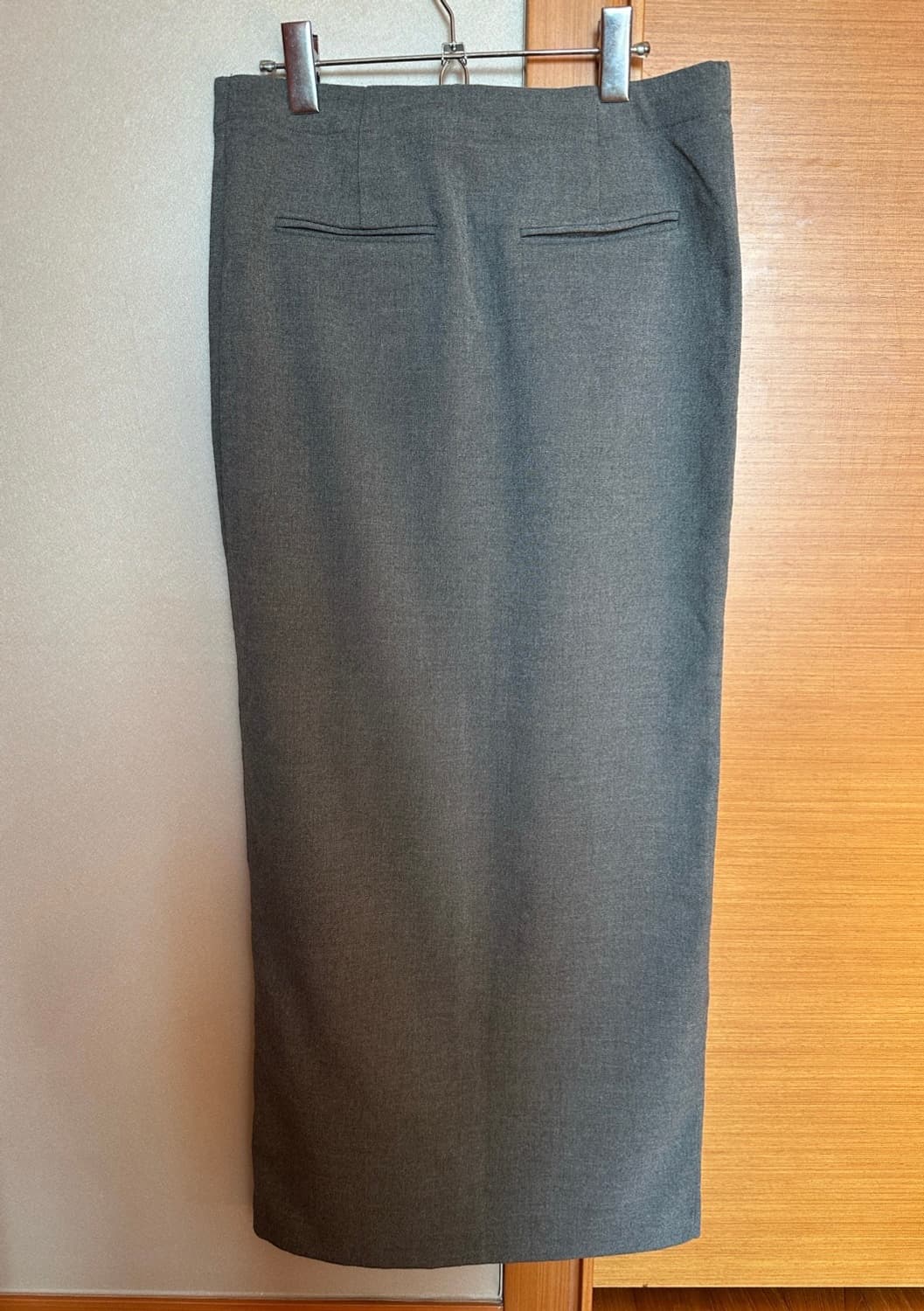 H&M 테일러드 펜슬스커트 EU34 상품이미지3
