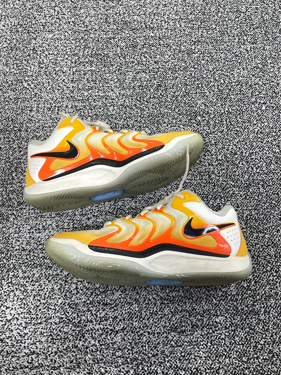 빈티지9. 나이키 KD 17 EP 유니버시티 골드 농구화 운동화 상품이미지5