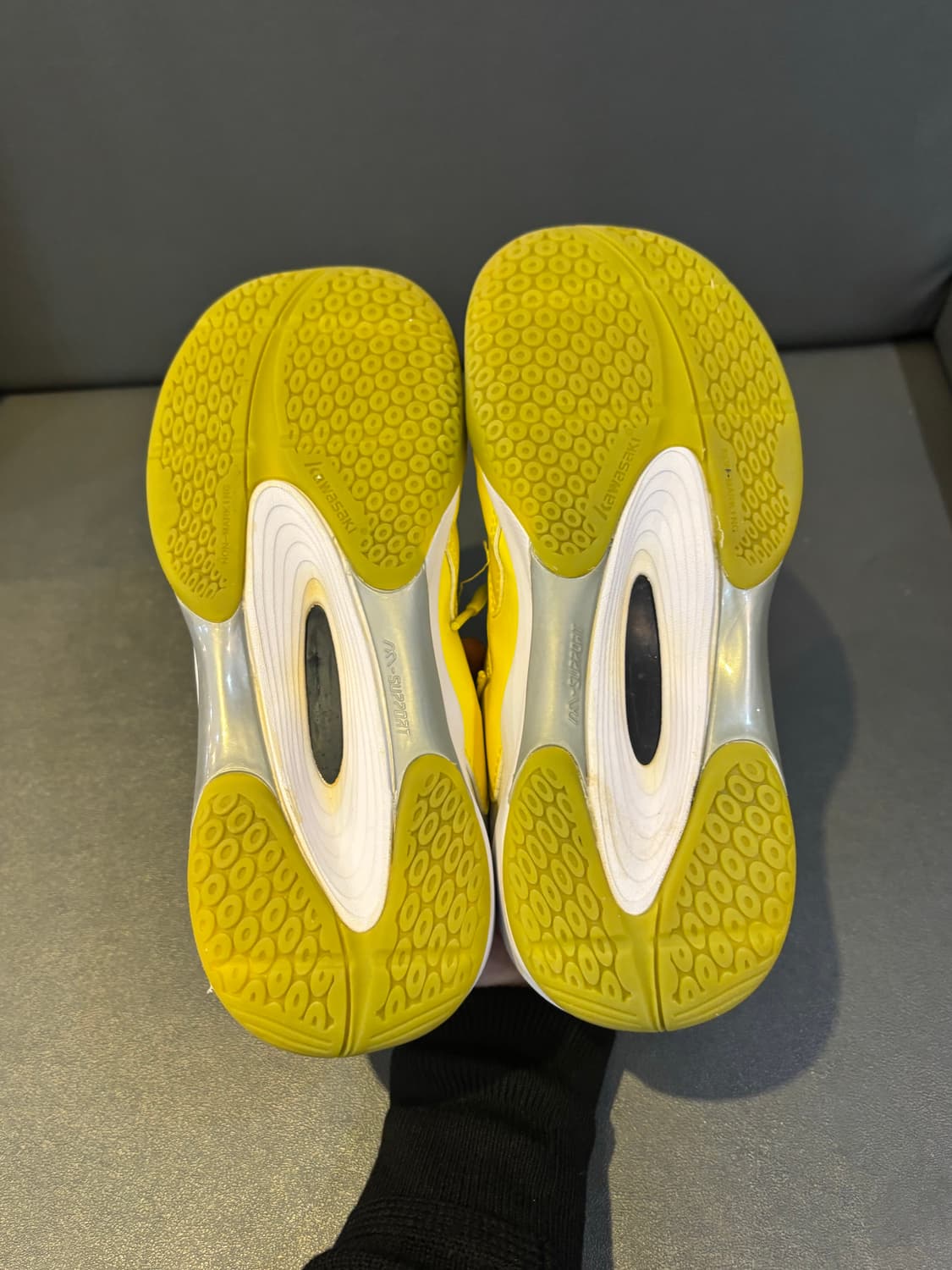 가와사키 여성 배드민턴화 235사이즈 상품이미지8