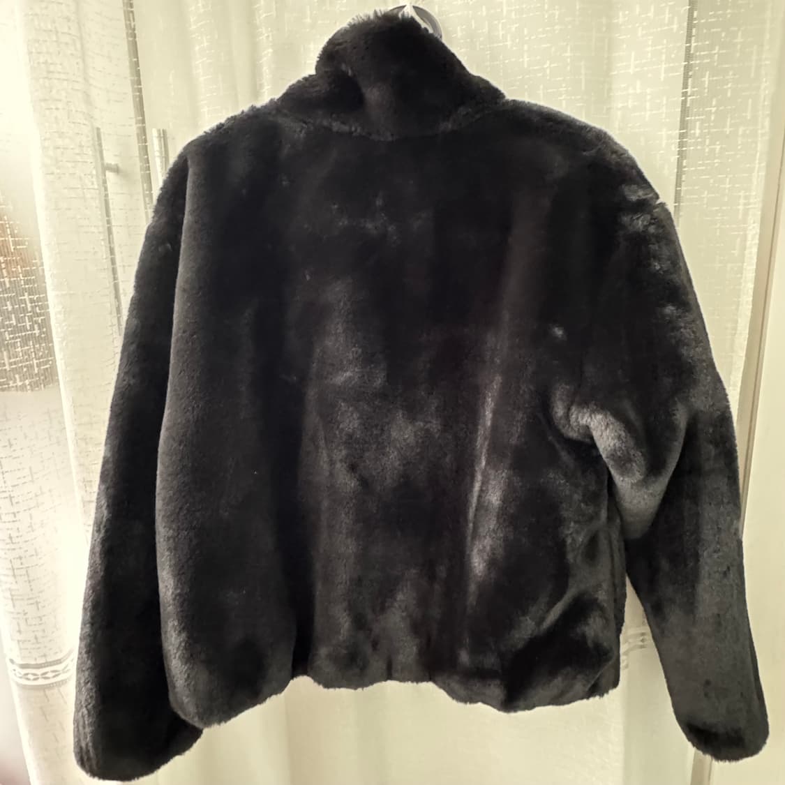 나이키 스우시 블랙/화이트 퍼 자켓 S 상품이미지6