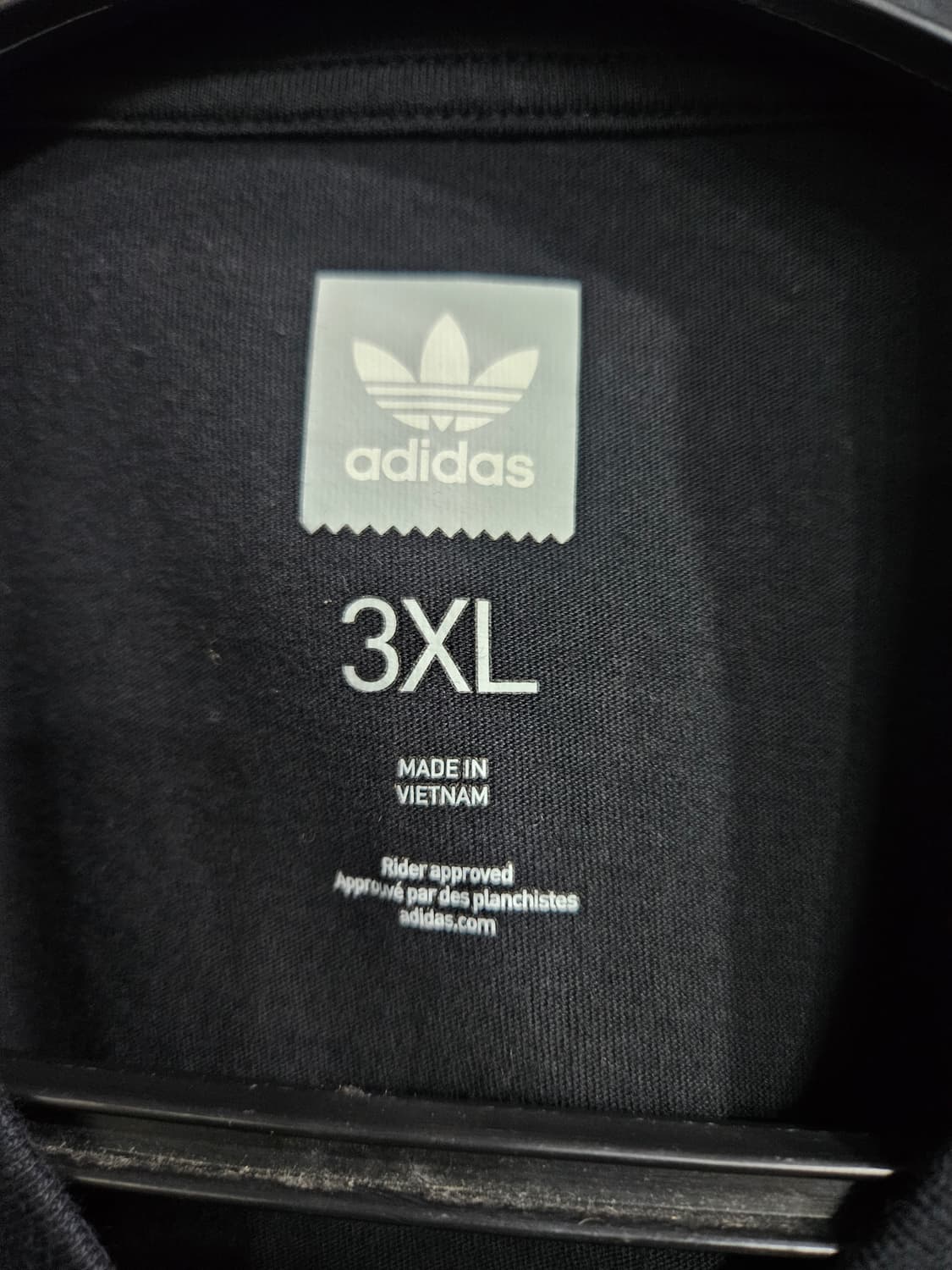 아디다스 블랙 남성 105 반팔티  상품이미지3