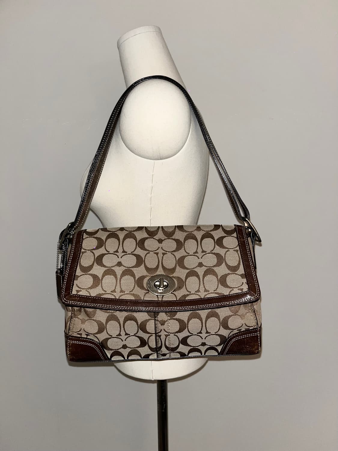  📦2000ss Coach Basic shoulder bag  상품이미지1