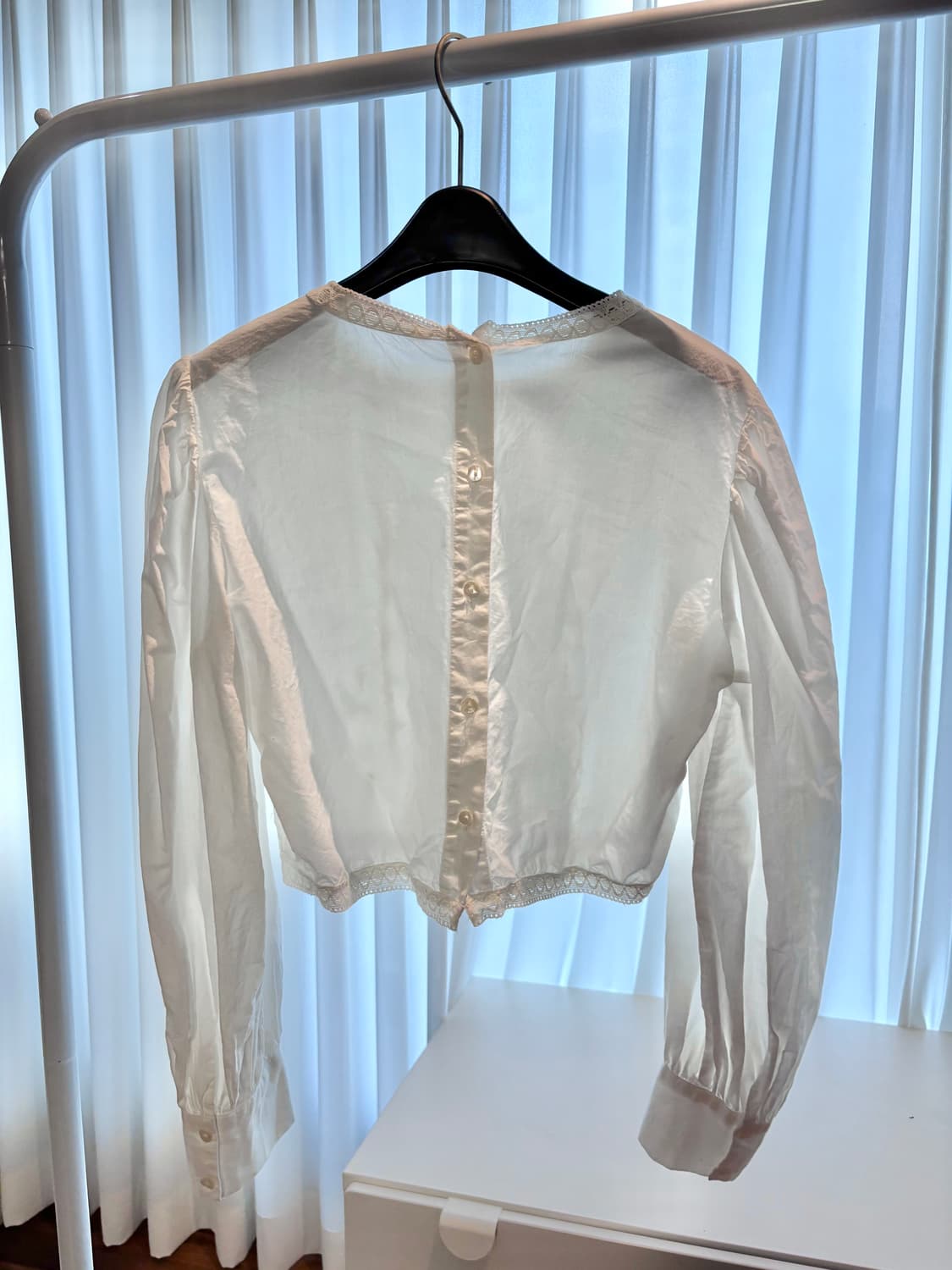 크롭 블라우스 상품이미지2