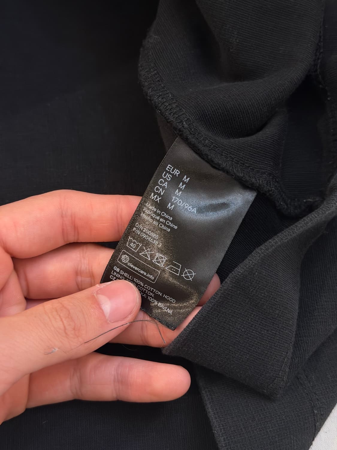 시몬로샤 X H&M 콜라보 프릴 러플 후드티 블랙 상품이미지5