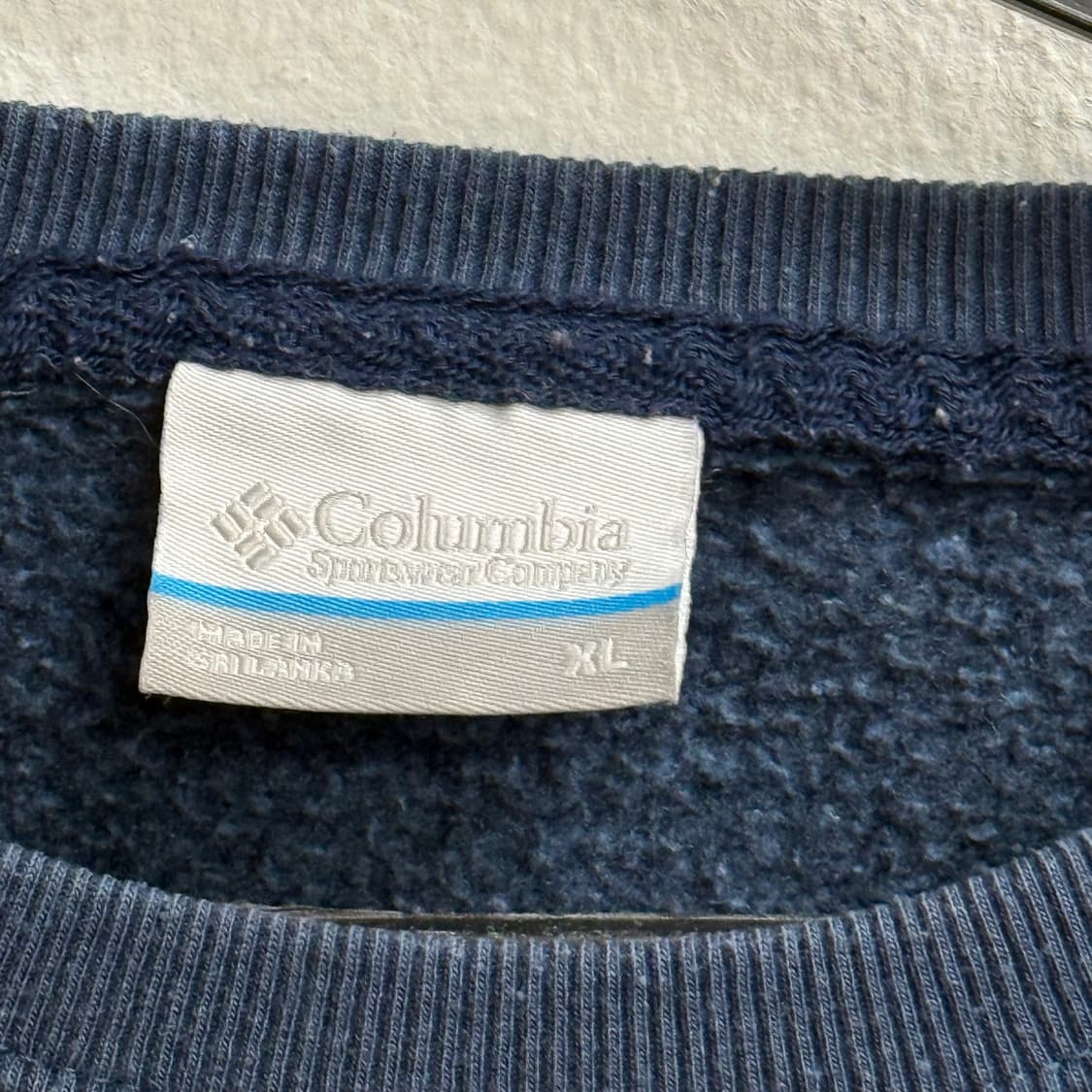 컬럼비아 아웃도어 폰트 네이비 맨투맨 XL 상품이미지2