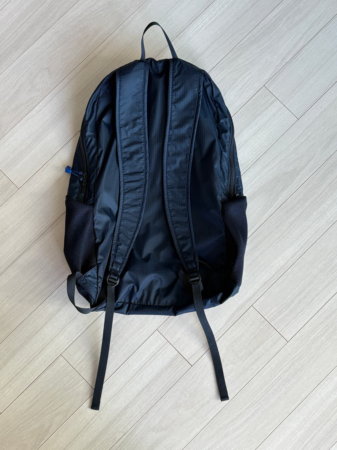 몽벨 포켓터블 라이트팩 백팩 20L 상품이미지3