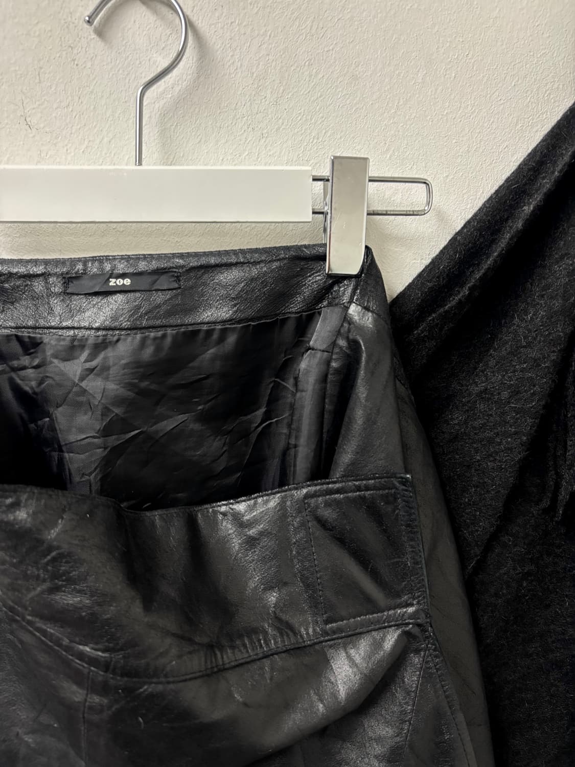 “Zoe” 00’s Design Chic Mood Leather Skir 상품이미지3
