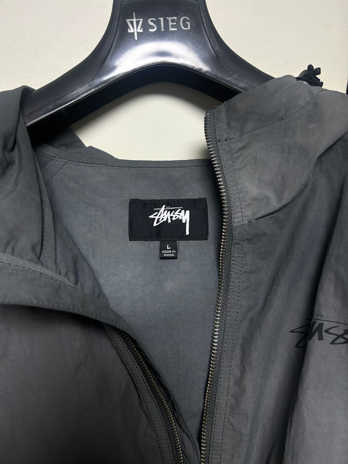 [L]스투시 비치쉘 자켓 그레이 상품이미지4