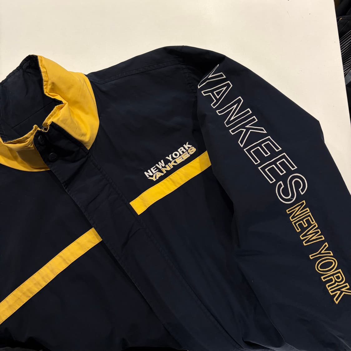 [100] MLB 뉴욕 양키스 네이비 바람막이 자켓 B485 상품이미지3