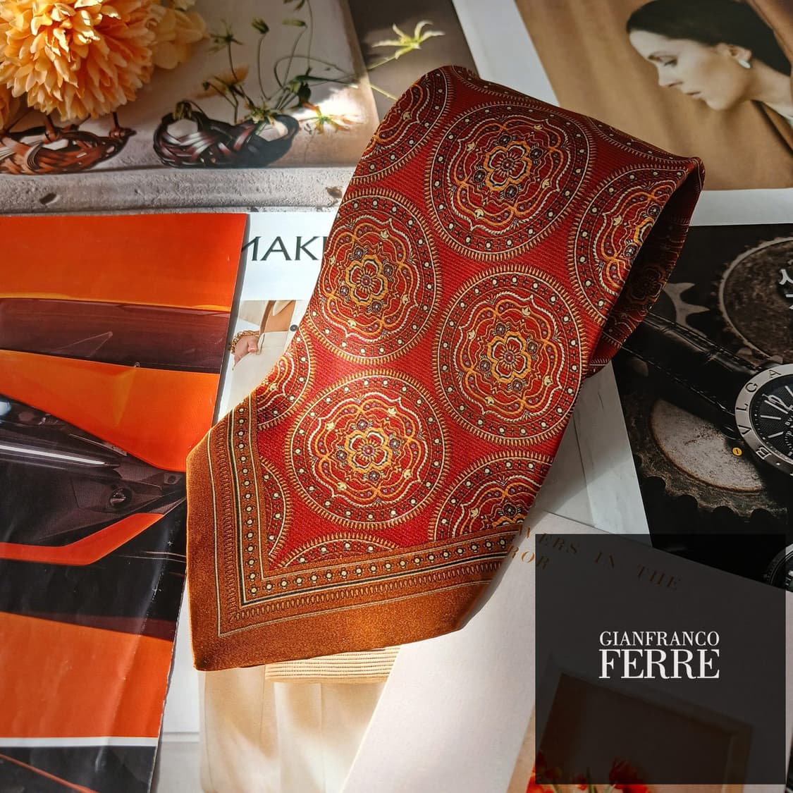 지안프랑코 페레 실크 메달리온 넥타이 9.5cm A+등급 A19675 상품이미지2