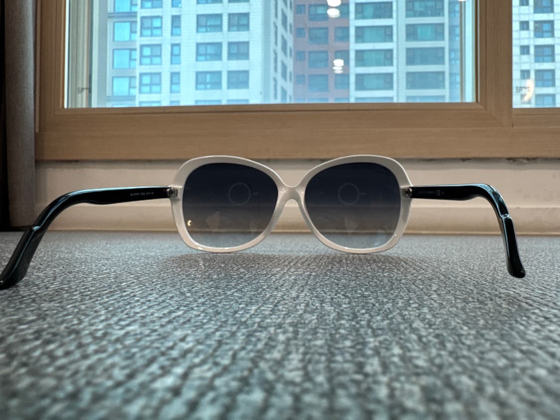 구찌 빈티지 빅프레임 화이트 선글라스  상품이미지7