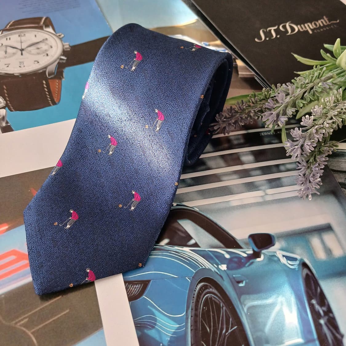 듀퐁 실크 네이비 골프 모티브 넥타이 8.2cm A+등급 A19045
 상품이미지2