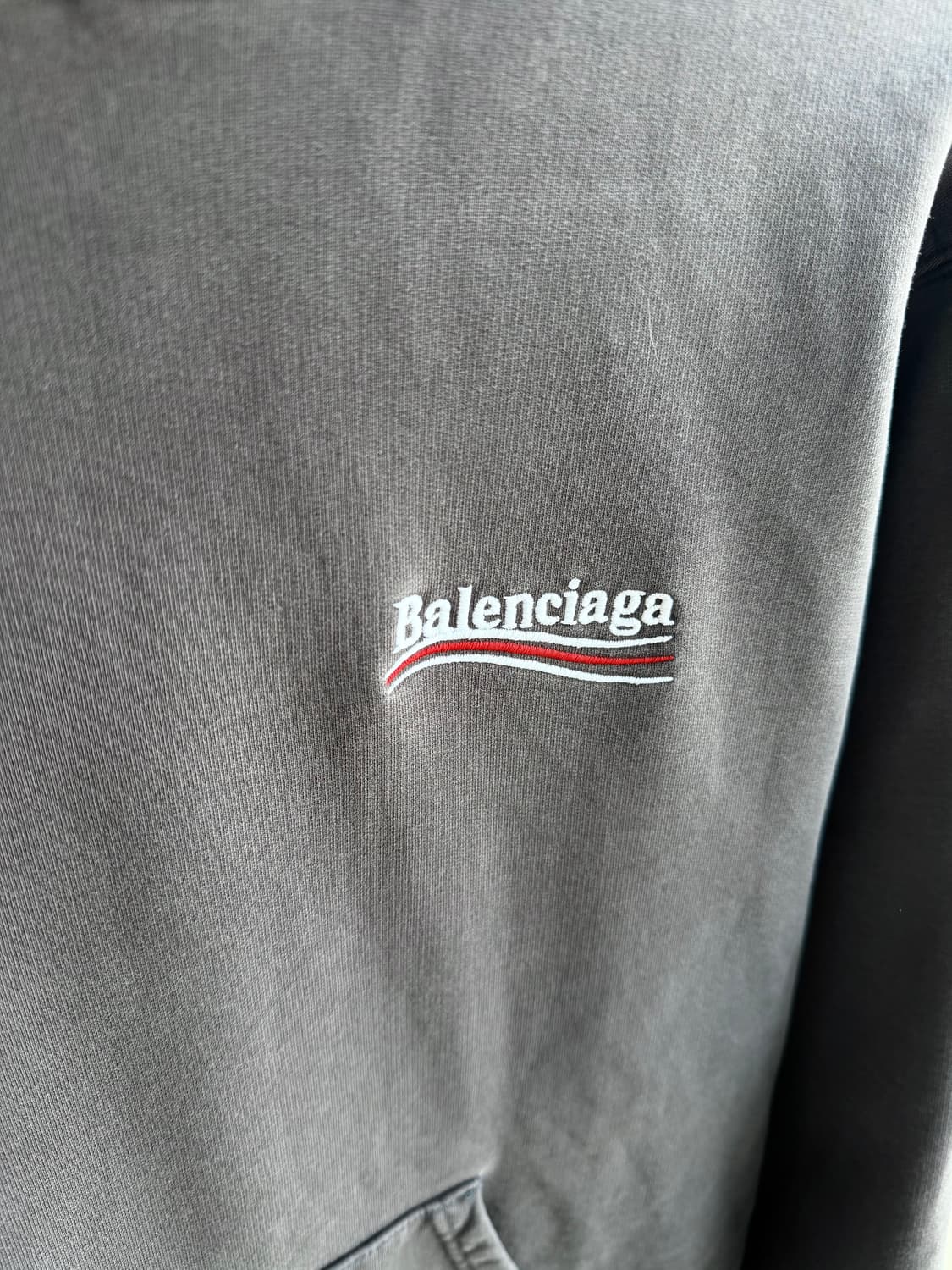 XS/ 발렌시아가 자수 웨이브 로고 후드티 상품이미지5