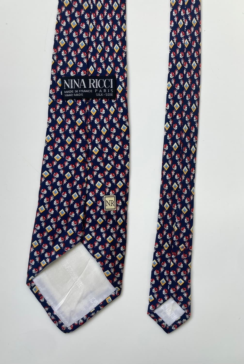 니나리치 넥타이 상품이미지2