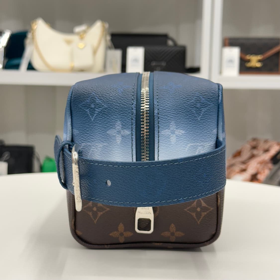 [OS] 루이비통 블루 피그먼트 락커 돕키트 상품이미지4