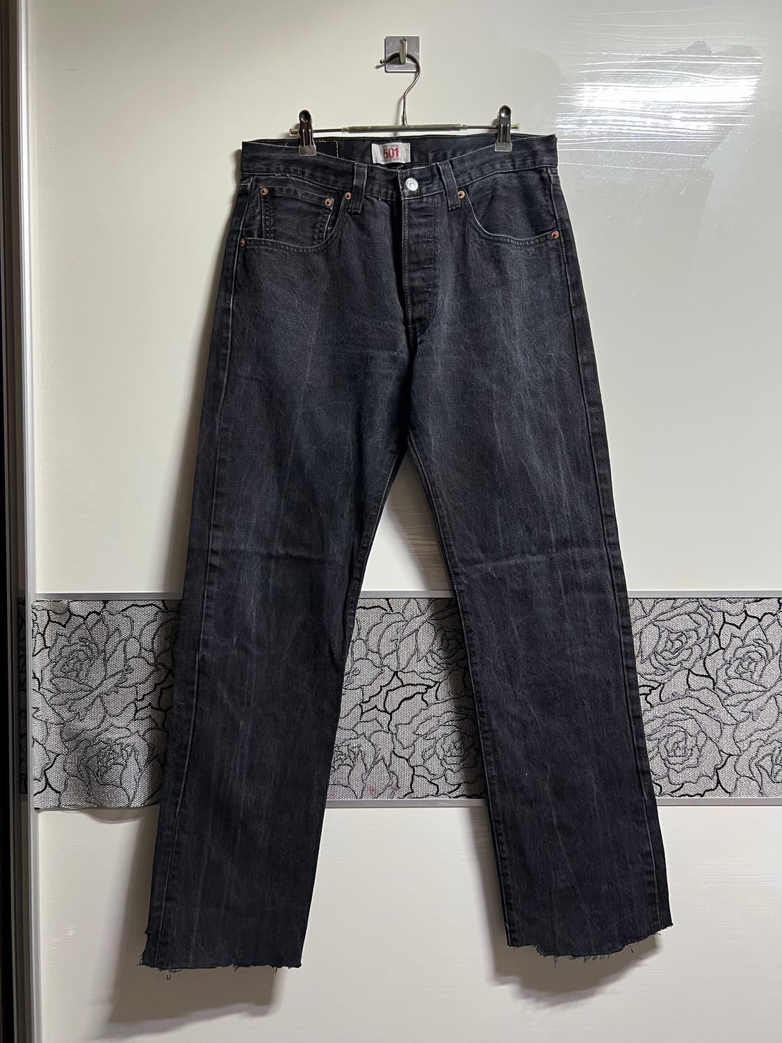 리바이스501 흑청 데님 컷팅진 상품이미지1