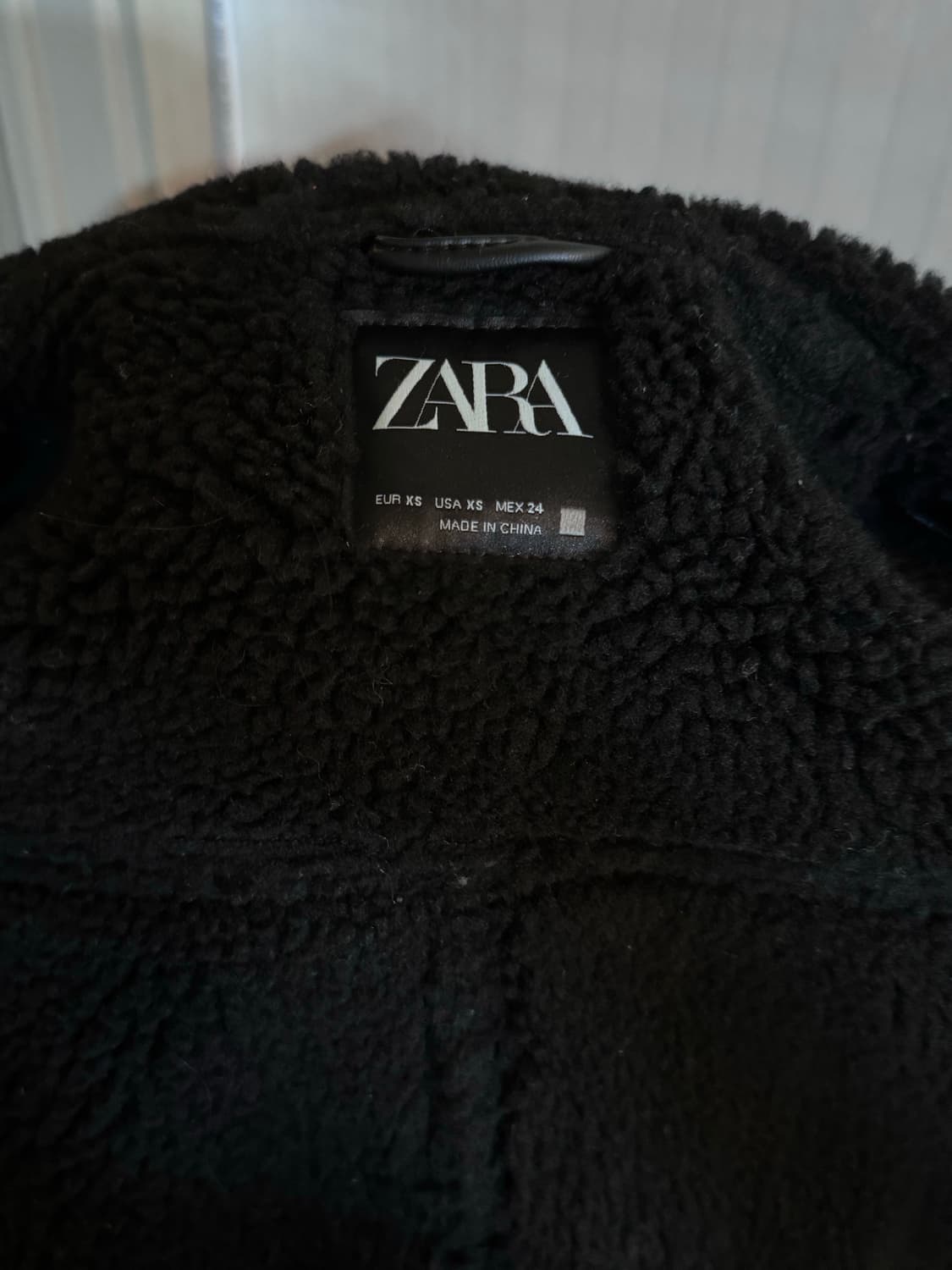 자라 블랙 무스탕 자켓 XS /실사이즈 S-M 상품이미지8