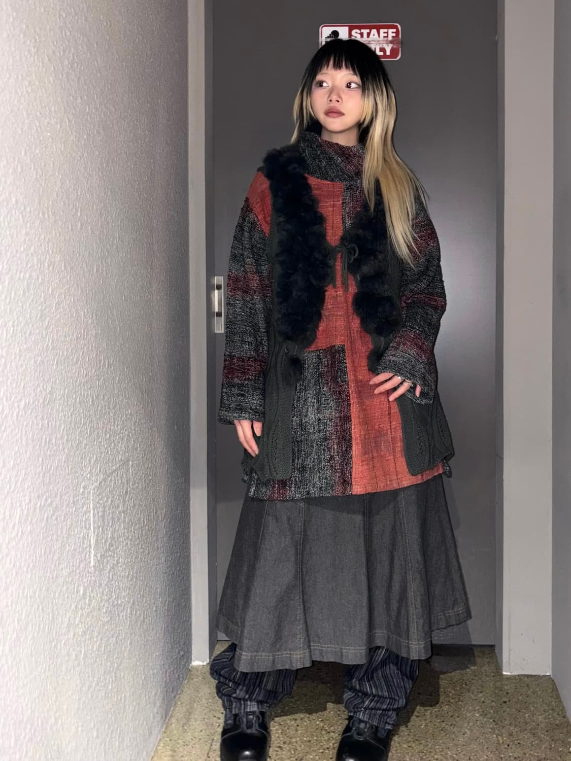 [VTG SET] top + fur vest + skirt 상품이미지1