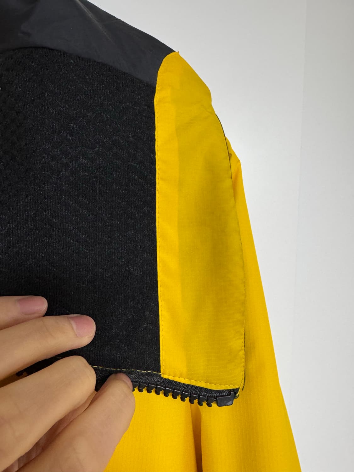 GORE-TEX WINDSTOPPER MASK JACKET 상품이미지3