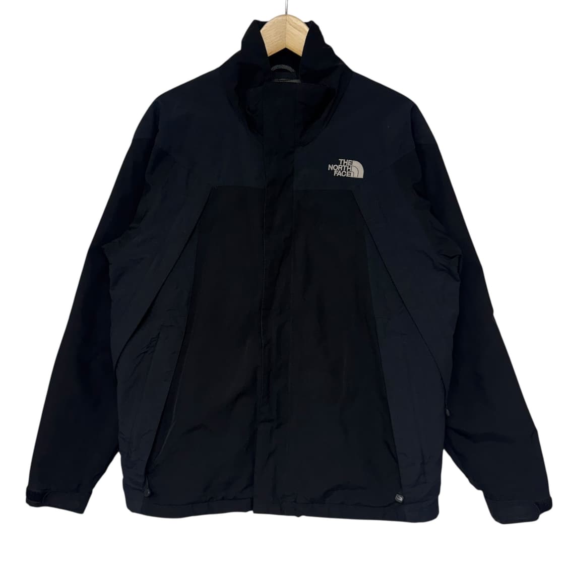노스페이스 바람막이 자켓 상품이미지1