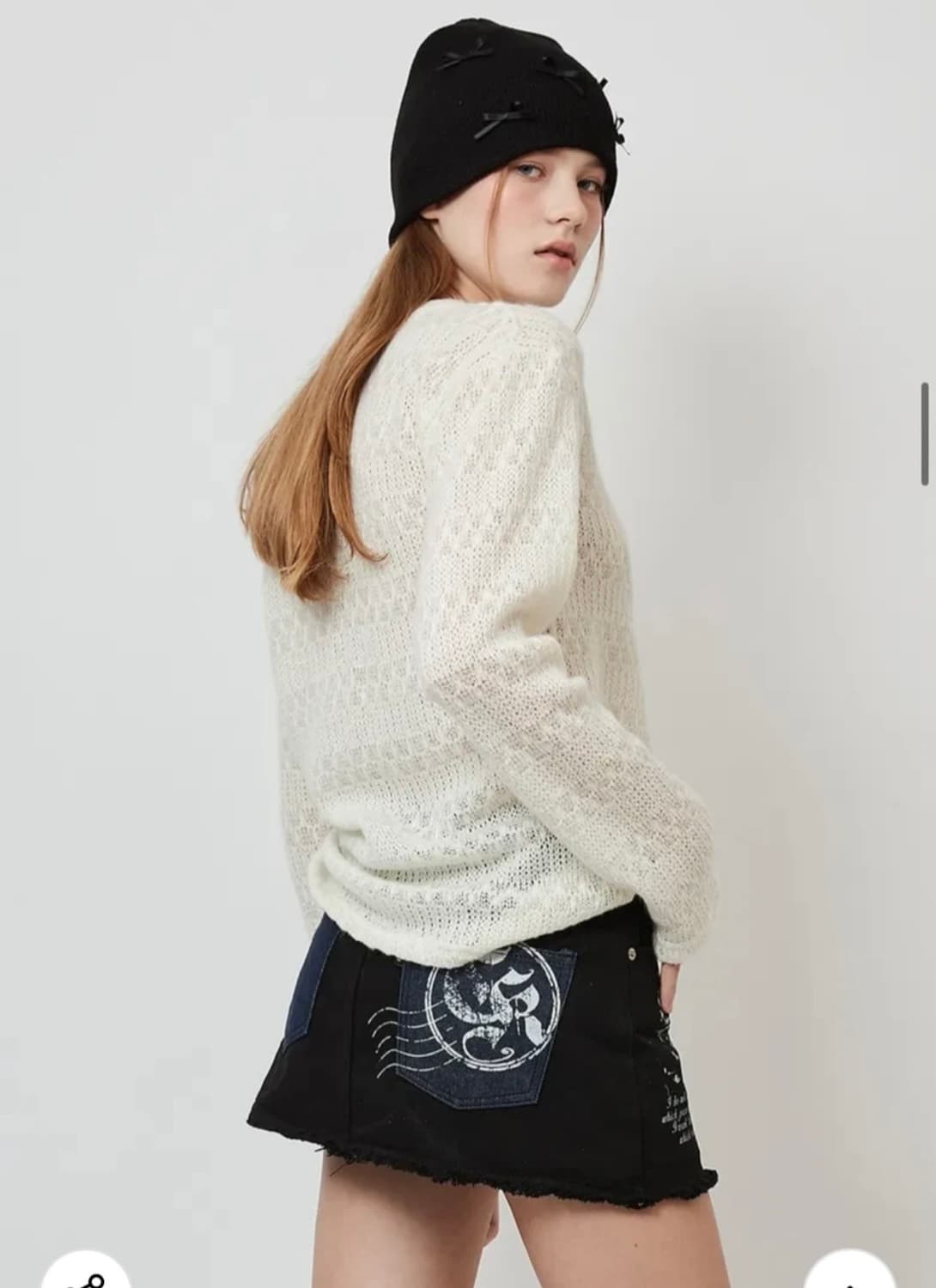 크랭크 크로스심볼 니트 상품이미지6