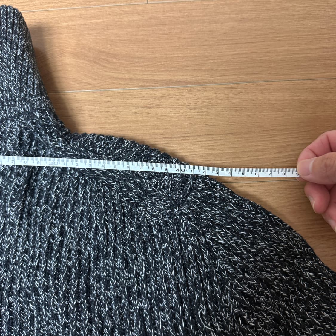 COS 릴랙스핏 니트 하프집업 S 상품이미지9