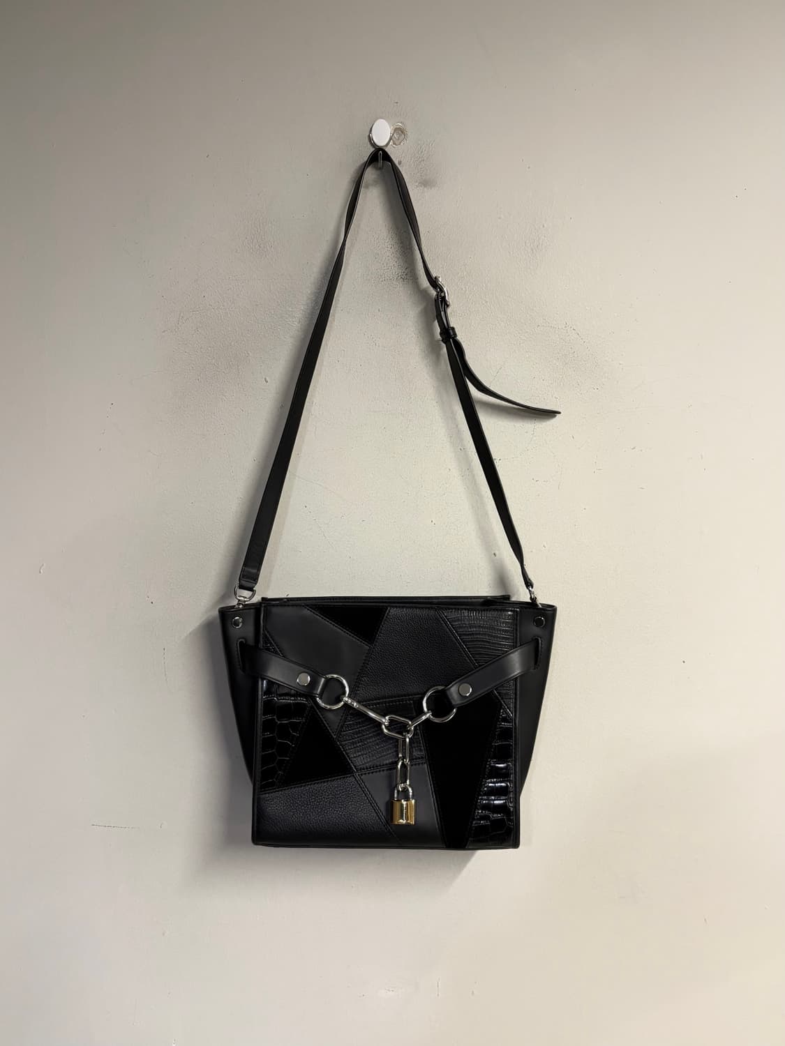 ALEXANDER WANG patch work leather bag  상품이미지3