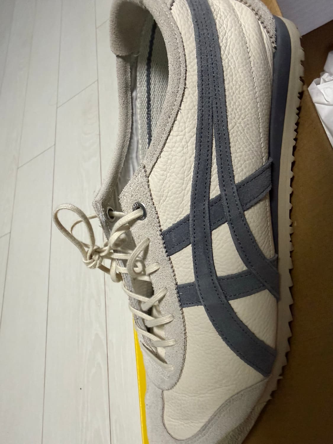 오니츠카타이거 멕시코66 SD 버치 메트로폴리스 270 팝니다 상품이미지7