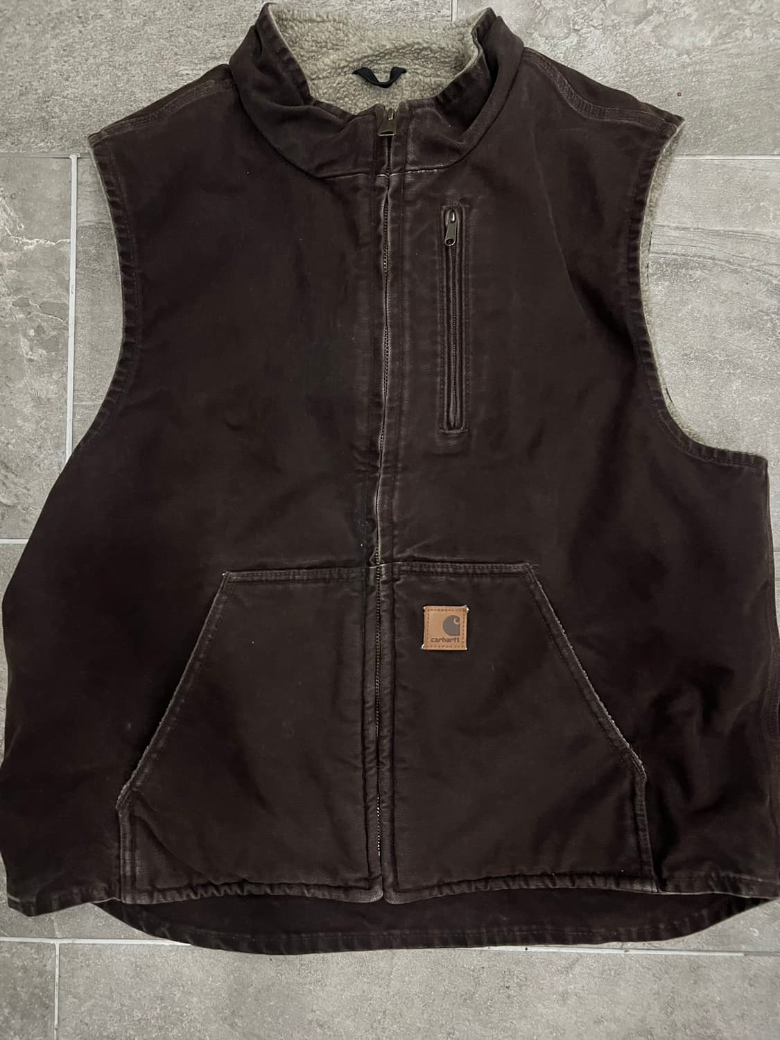 (L)칼하트 셰르파 넥 조끼베스트 V33 DKB 다크브라운 상품이미지6