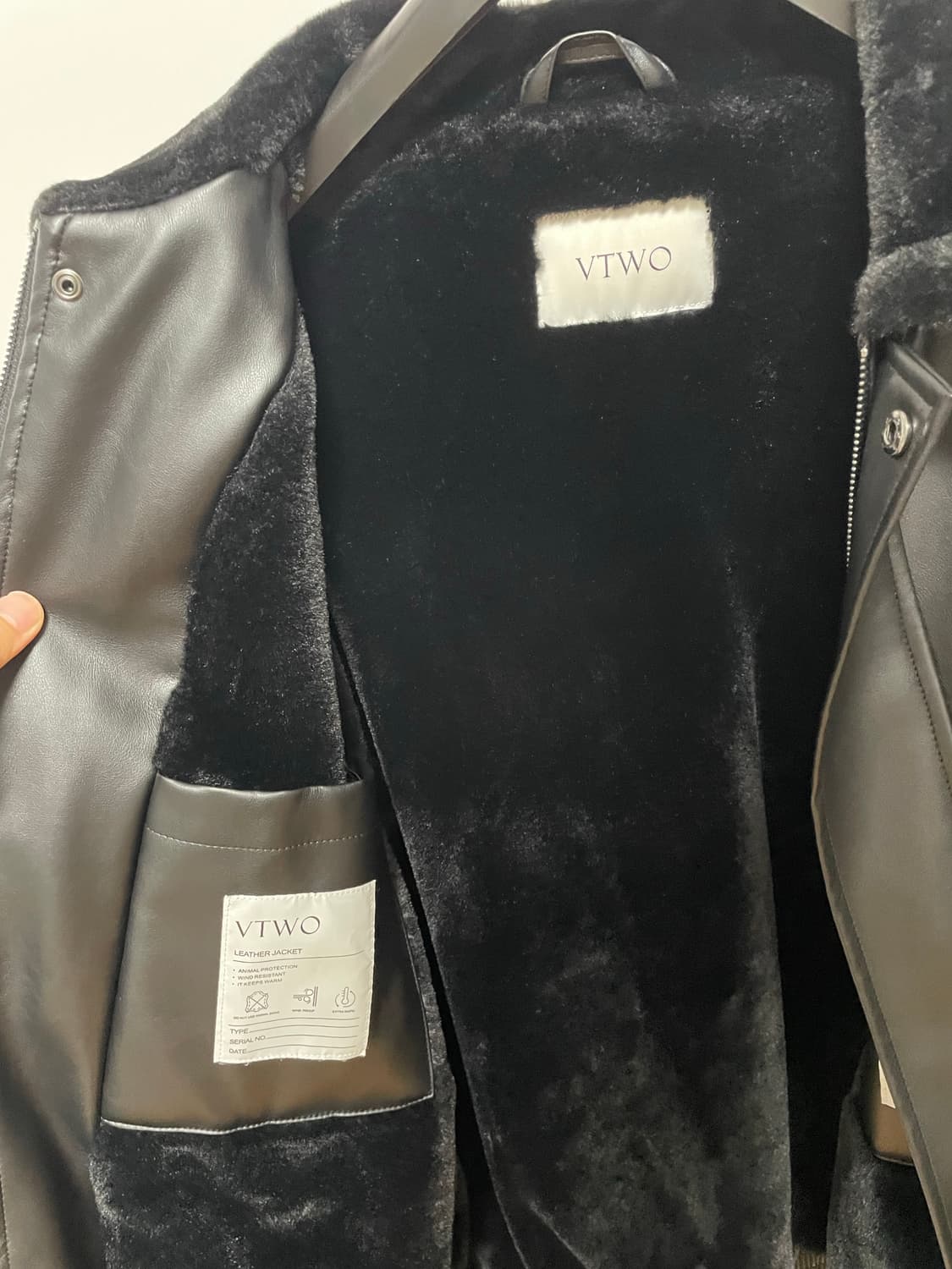VTWO 블랙레더 무스탕자켓 상품이미지5