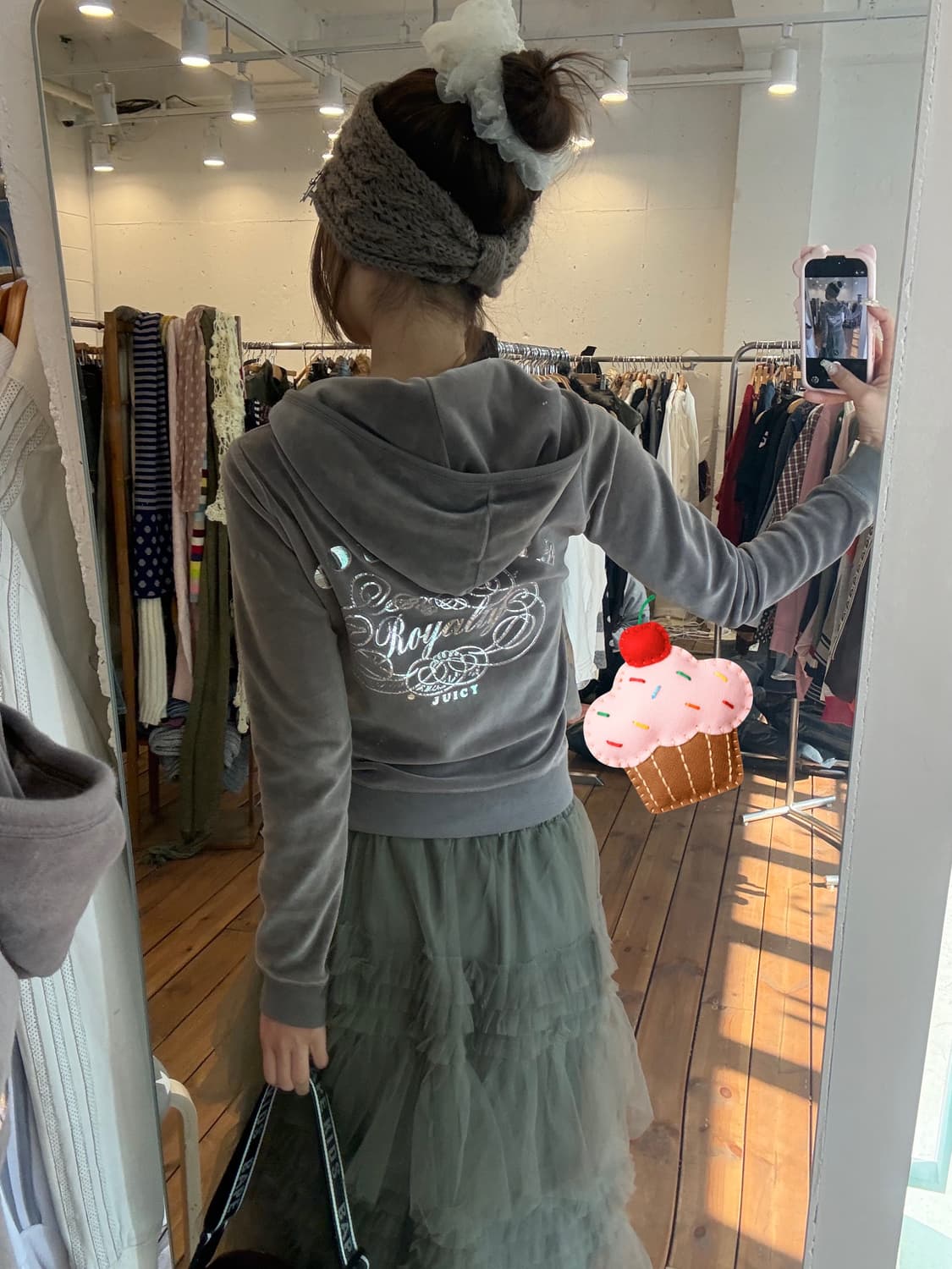 쥬시꾸띄르 모카 벨벳 후드집업 상품이미지2