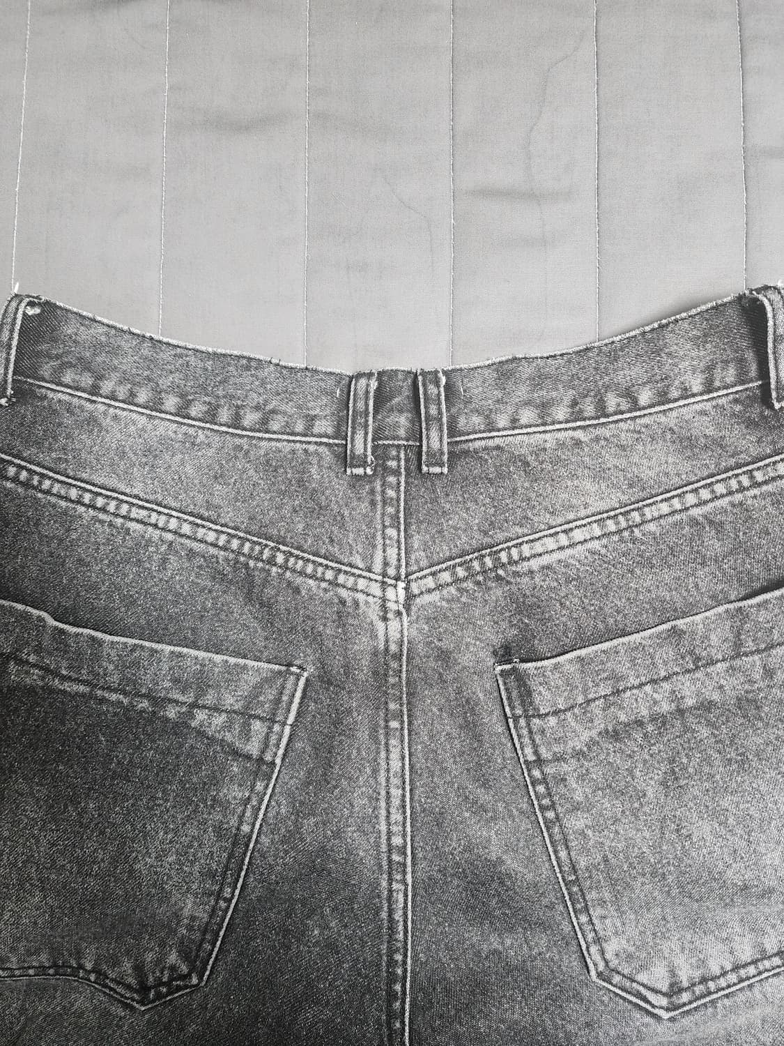 새제품급 L)스트레이트 워시드 슬래쉬 데님 진스 차콜 상품이미지8