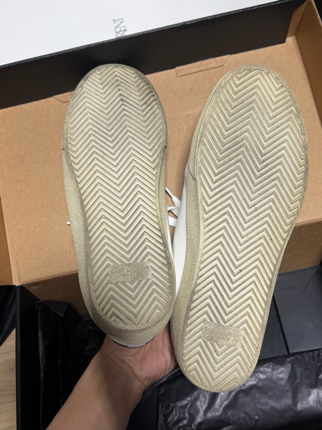 생로랑 클래식 스니커즈 41 상품이미지6