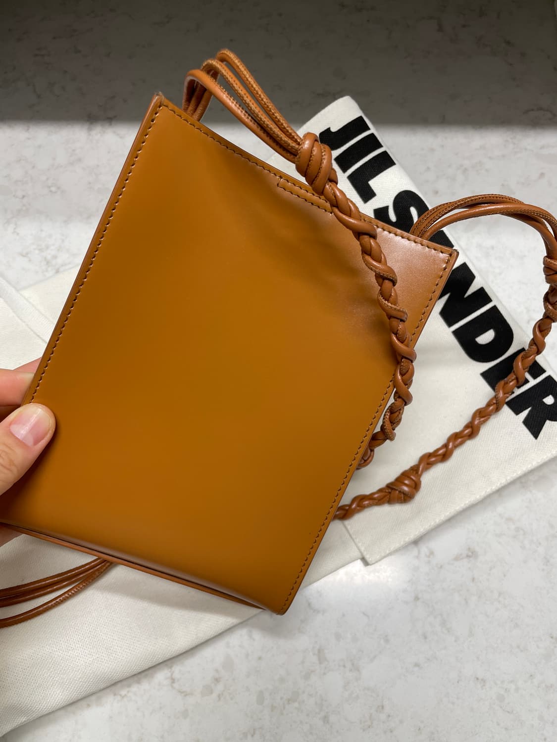 질샌더 탱글백 스몰 탄 상품이미지3