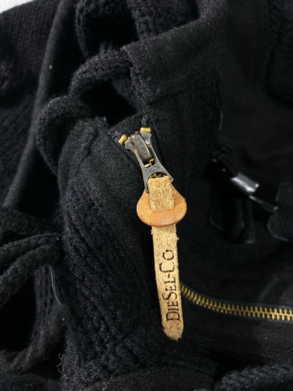 [M] Diesel 디젤 블랙 더플 후드 니트집업 자켓 상품이미지4