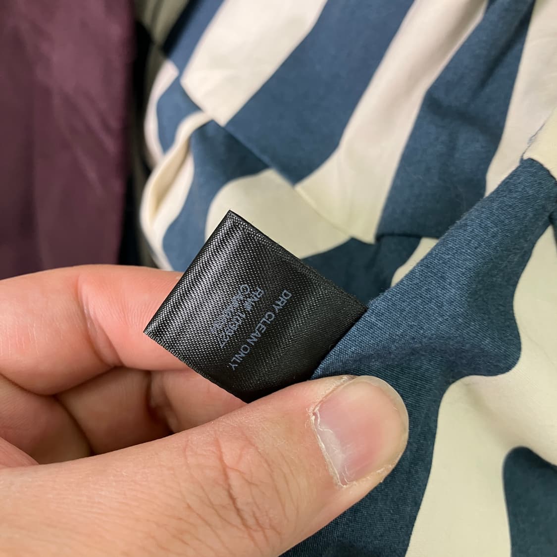 데드스탁 마크 바이 마크제이콥스 버건디 플리츠 디테일 코트 상품이미지10