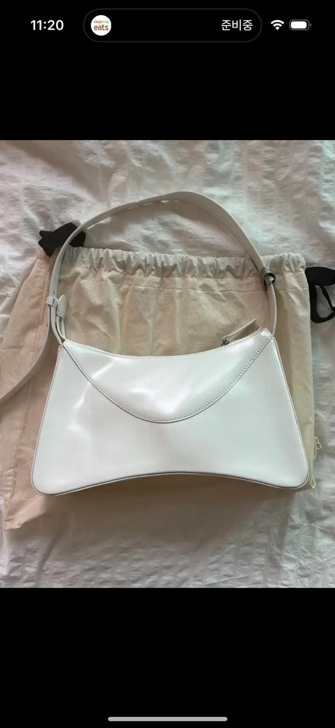 새상품) 마뗑킴 커브 숄더백 화이트 상품이미지2