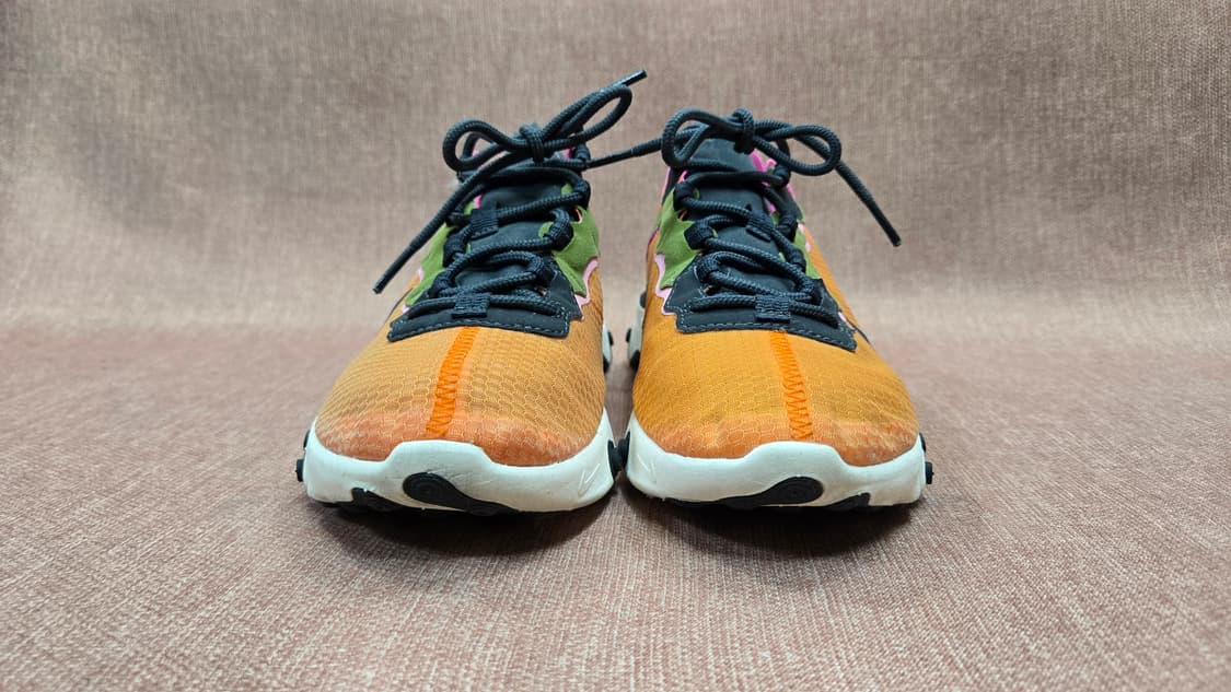 나이키 일회착용  255mm- 리액트 엘리먼트 55 스니커즈 운동화  상품이미지3