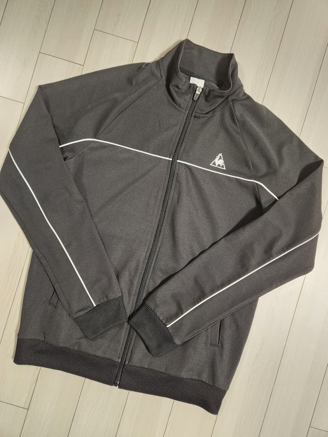 새상품급) 르꼬끄 PIPIN 디테일 트랙탑 Q9121RFT31집업 저지  상품이미지1