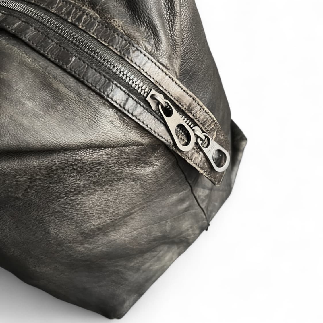 보테가베네타 인트레치아토 가죽 보스톤백 상품이미지3