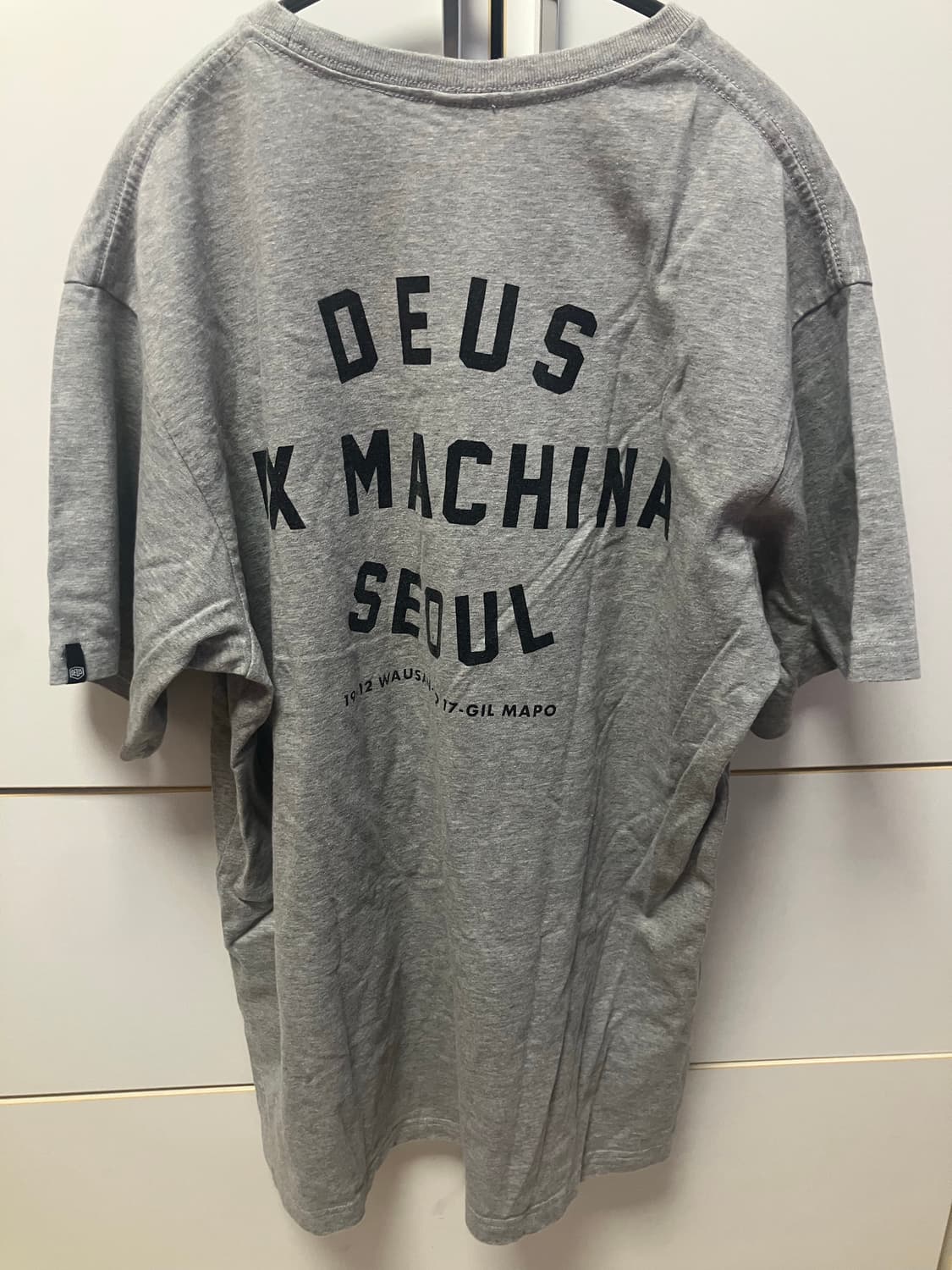 데우스 엑스 마키나Seoul College T-Shirt  L 상품이미지1