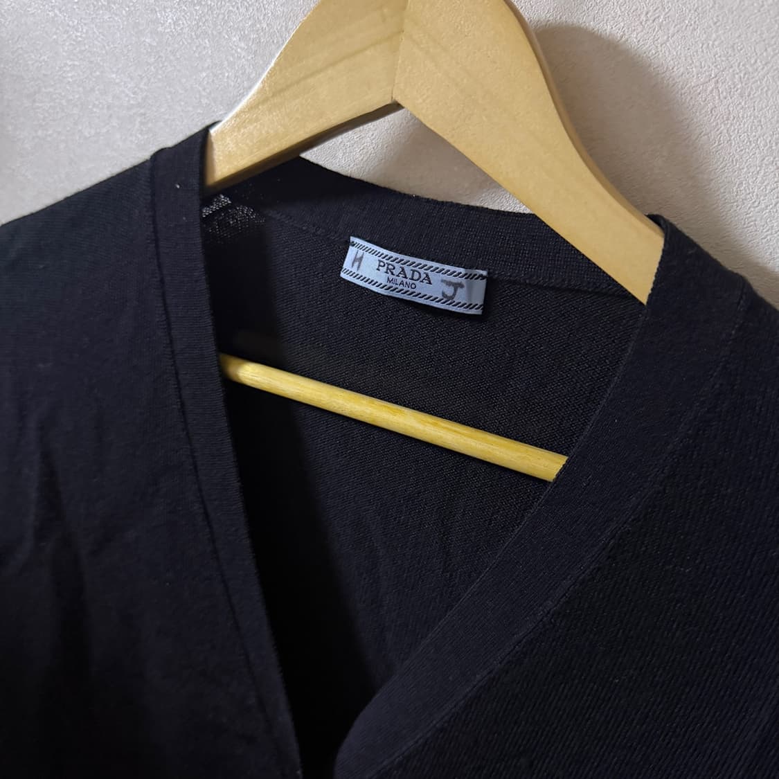 프라다 여성 가디건 유니폼 40 (여성 55정도) 상품이미지2