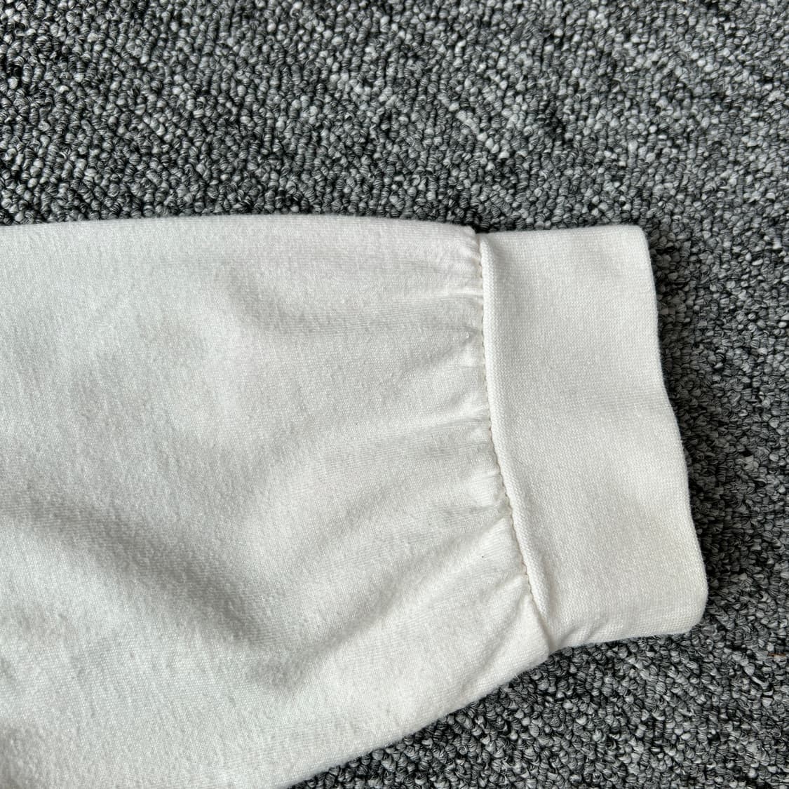 아크메드라비 아이보리 긴팔티셔츠 상품이미지6